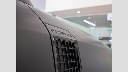 Defender 110 16