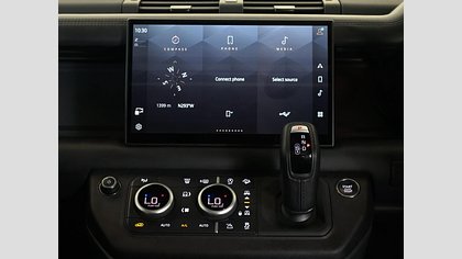 Defender 110 28