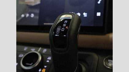 Defender 110 14