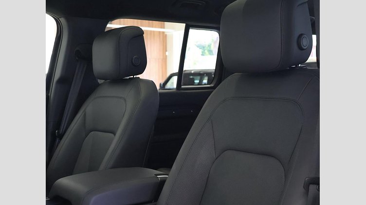 2025 Approved Land Rover Defender 130 Carpathian Grey D350 130 D350 X-Dynamic HSE