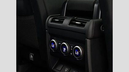 Defender 130 27