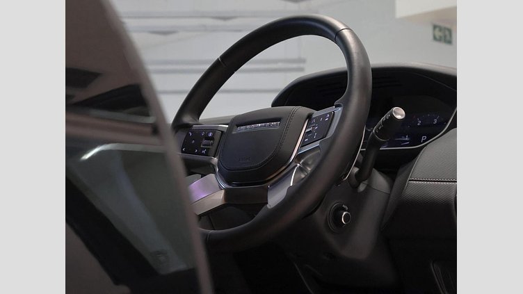2025 Approved Land Rover Discovery Santorini Black D350 D350 Dynamic HSE