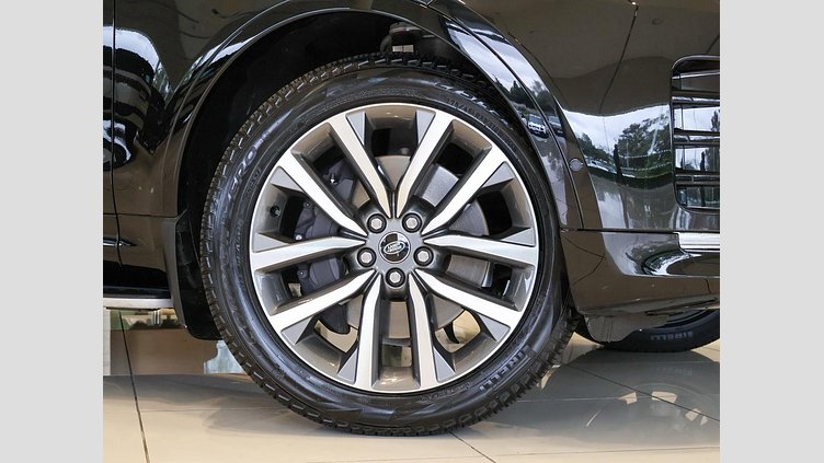 2025 Approved Land Rover Discovery Santorini Black D350 D350 Dynamic HSE
