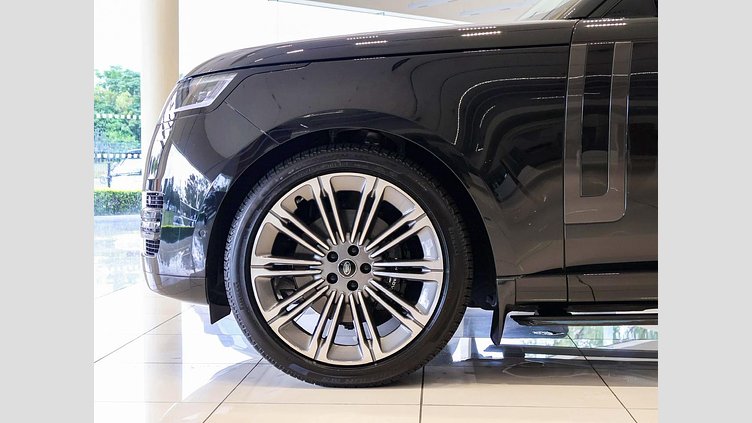 2025 Approved Land Rover Range Rover Santorini Black D350 D350 HSE