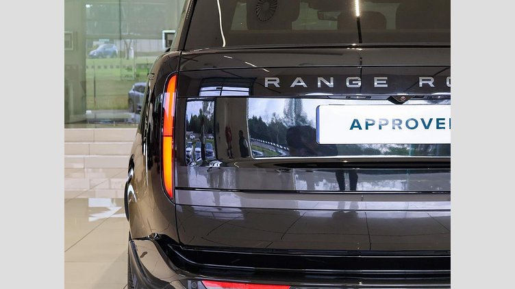 2025 Approved Land Rover Range Rover Santorini Black D350 D350 HSE