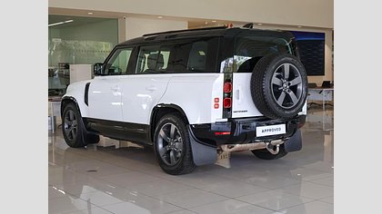 Defender 110 6