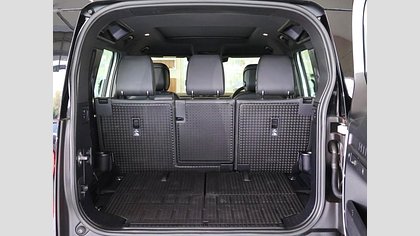 Defender 110 10