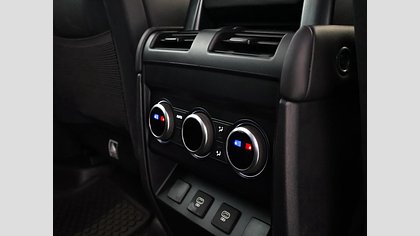 Defender 110 21