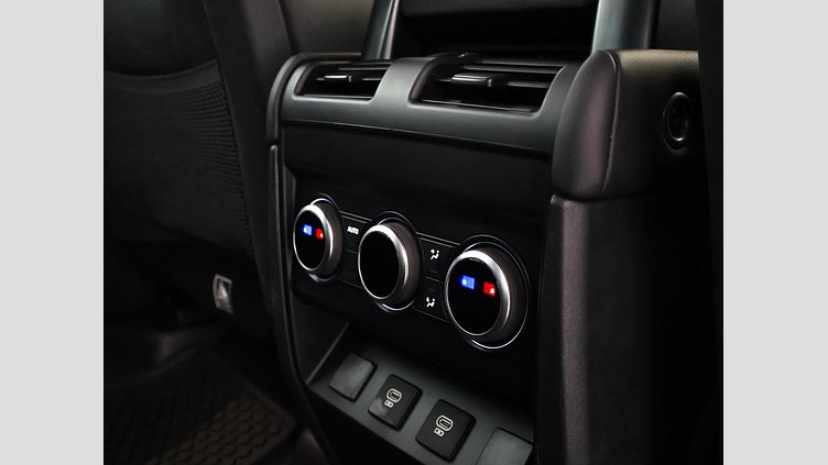 2025 Approved Land Rover Defender 110 Fuji White D350 D350 X-Dynamic HSE