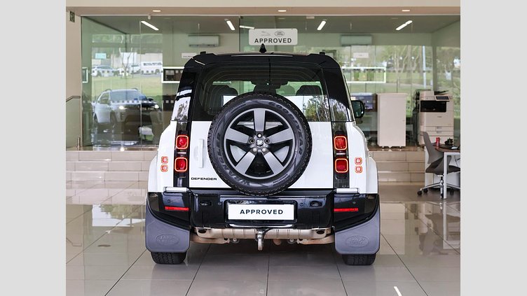 2025 Approved Land Rover Defender 110 Fuji White D350 D350 X-Dynamic HSE