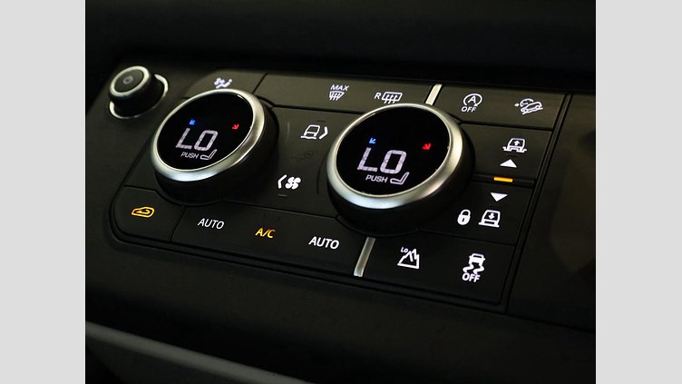 2024 Approved Land Rover Defender 110 Silicon Silver D300 D300 X-Dynamic HSE