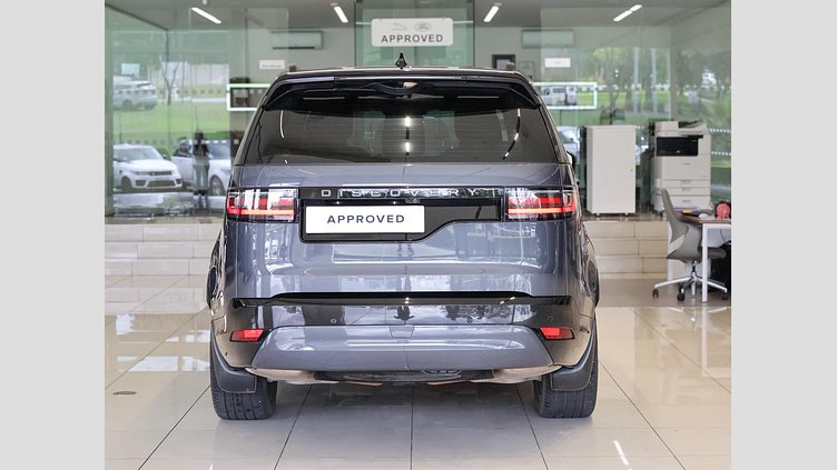 2025 Approved Land Rover Discovery Varesina Blue D350 D350 Dynamic HSE