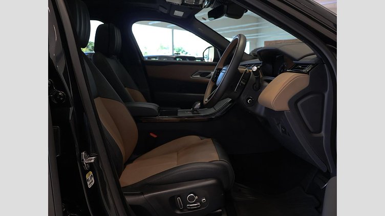 2025 Approved Land Rover Range Rover Velar Santorini Black D300 D300 Autobiography
