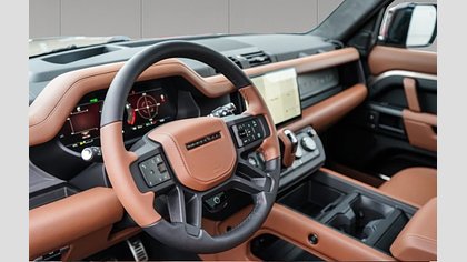 Defender 110 5