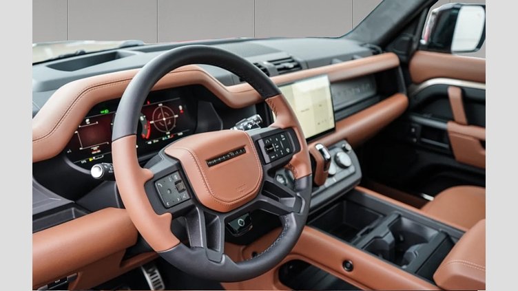 2025 Approved Land Rover Defender 110 Petra Cooper P635 Benzyna V8 MHEV OCTA