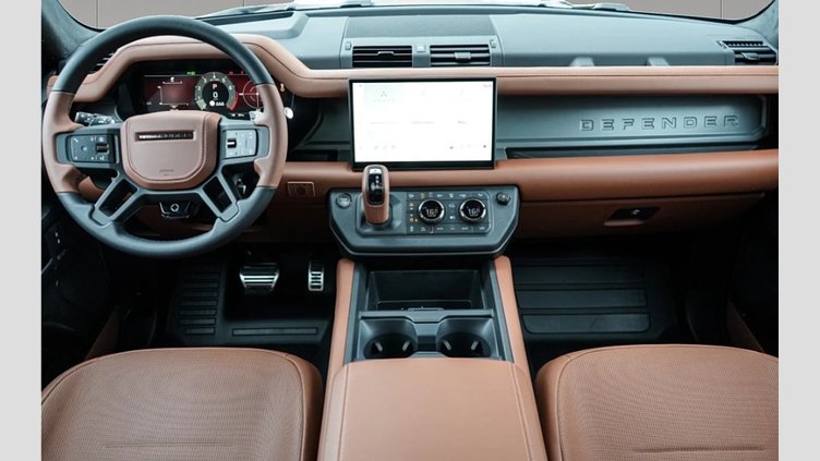 2025 Approved Land Rover Defender 110 Petra Cooper P635 Benzyna V8 MHEV OCTA