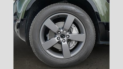 Defender 110 5