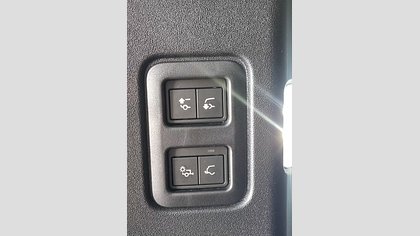Defender 90 24