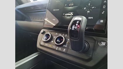 Defender 90 18