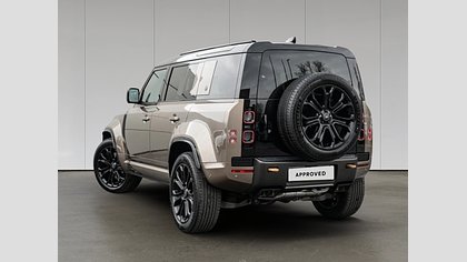 Defender 110 2