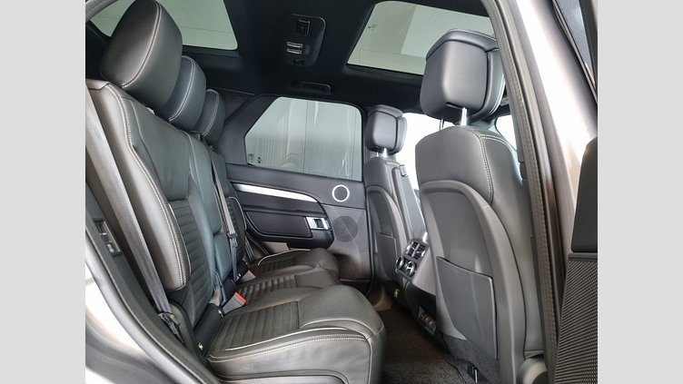 2025 Approved Land Rover Discovery Eiger Grey D300 Discovery D300 R-Dynamic HSE