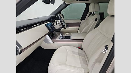 Range Rover 8