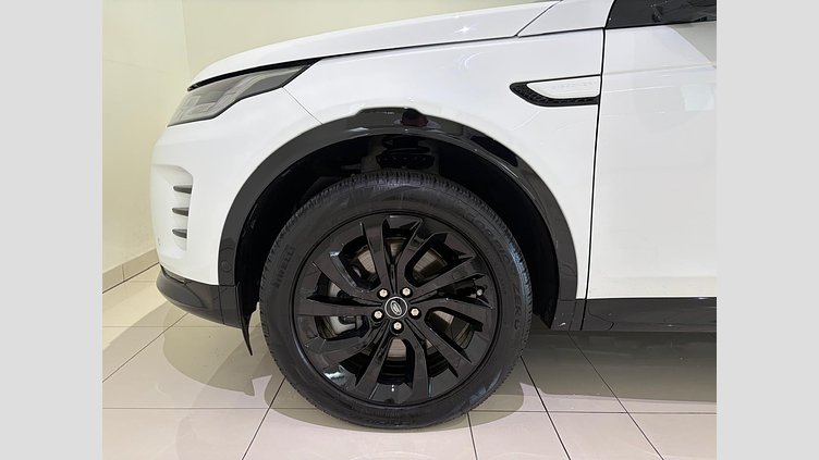 2025 Approved Land Rover Discovery Sport Fuji White AWD Dynamic HSE 199PS Auto
