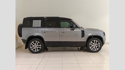 Defender 110 3