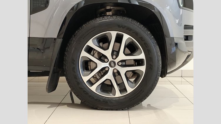 2022 Approved Land Rover Defender 110 Eiger Grey AWD 300PS X-Dynamic HSE