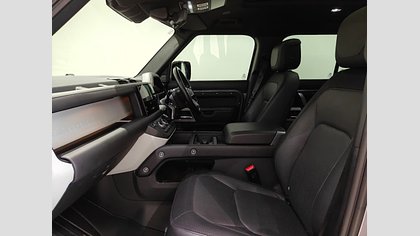 Defender 110 7
