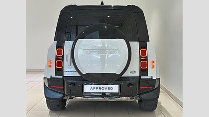 Defender 110 6