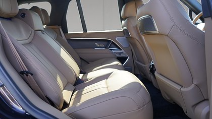 Range Rover 7
