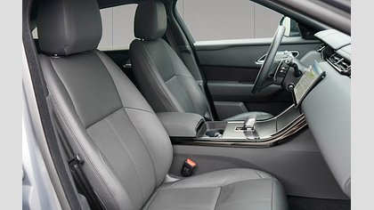 Range Rover Velar 6