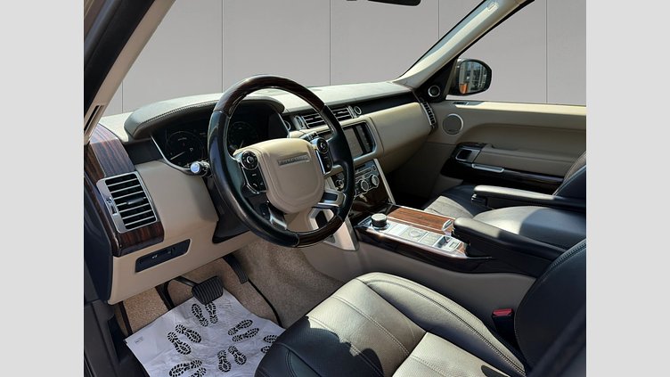 2013 Approved Land Rover Range Rover Kaikoura Stone 4.4 litre SDV8 Diesel Autobiography