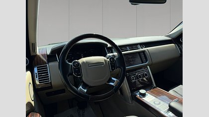 Range Rover 7