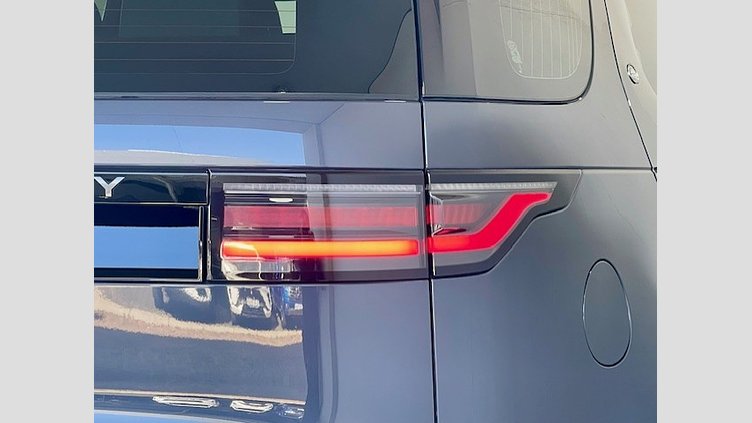 2025 Approved Land Rover Discovery Varesine Blue 瓦雷澤藍 D350 Discovery D350 Dynamic SE