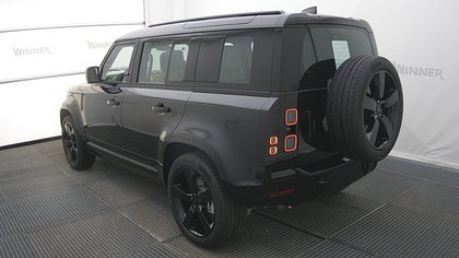 Defender 110 2