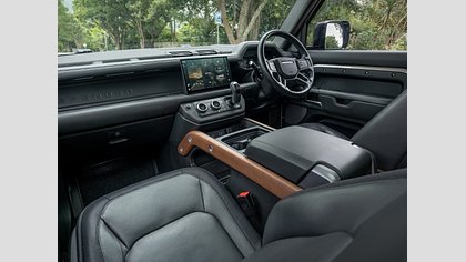 Defender 110 16