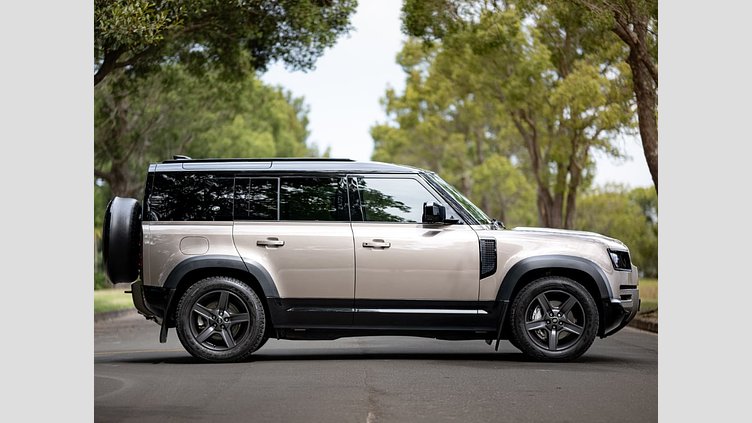 2023 Approved Land Rover Defender 110 Lantau Bronze 4x4 Auto D300 HSE X-Dynamic