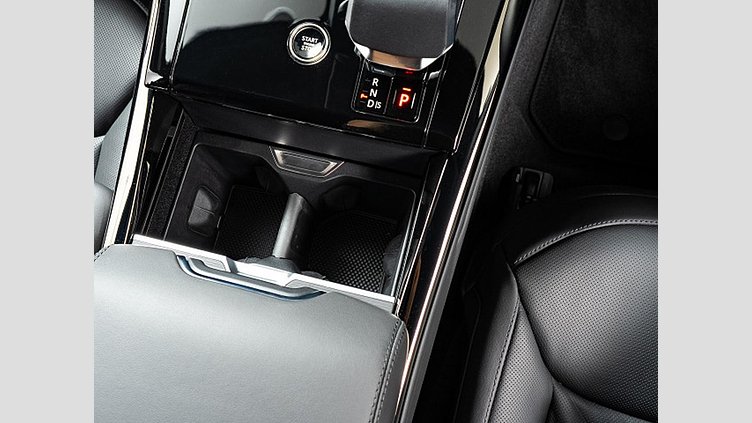 2024 認定中古車 Land Rover Range Rover Sport サントリーニブラック D300マイルドハイブリッド スタンダードホイールベース Dynamic SE