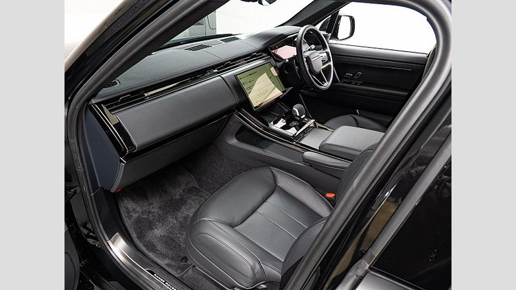 2024 認定中古車 Land Rover Range Rover Sport サントリーニブラック D300マイルドハイブリッド スタンダードホイールベース Dynamic SE