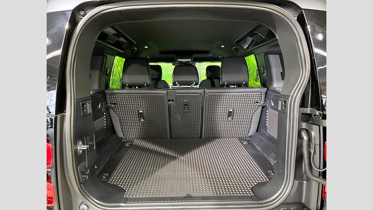 2022 認定中古車 Land Rover Defender 110 カルパチアングレイ D300 AWD（AT） S