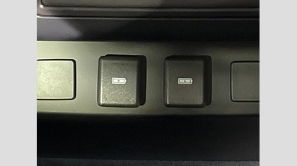 Defender 110 57