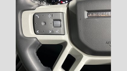 Defender 110 34