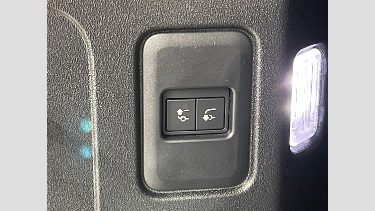 2022 認定中古車 Land Rover Defender 110 カルパチアングレイ D300 AWD（AT） S
