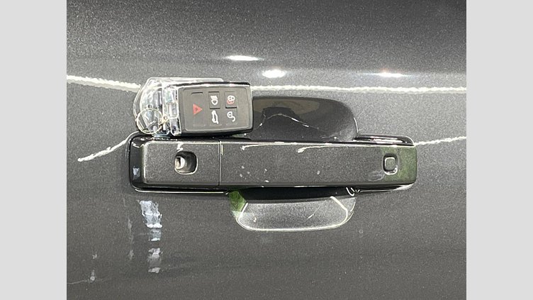 2022 認定中古車 Land Rover Defender 110 カルパチアングレイ D300 AWD（AT） S