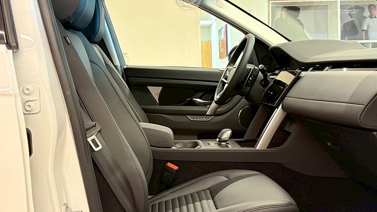2025 新車 Land Rover Discovery Sport (1AA) Fuji White 富士山白 P250 汽油輕油電混合 Standard Wheelbase S