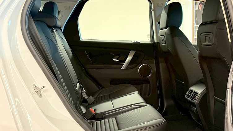 2025 新車 Land Rover Discovery Sport (1AA) Fuji White 富士山白 P250 汽油輕油電混合 Standard Wheelbase S