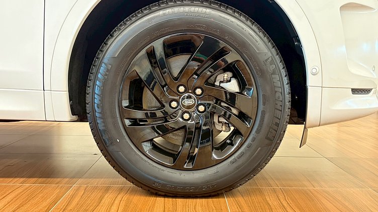 2025 新車 Land Rover Discovery Sport (1AA) Fuji White 富士山白 P250 汽油輕油電混合 Standard Wheelbase S