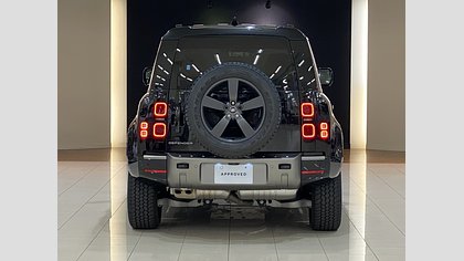 Defender 110 6